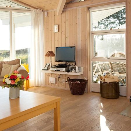 6 Person Holiday Home In Knebel Ørby Kültér fotó